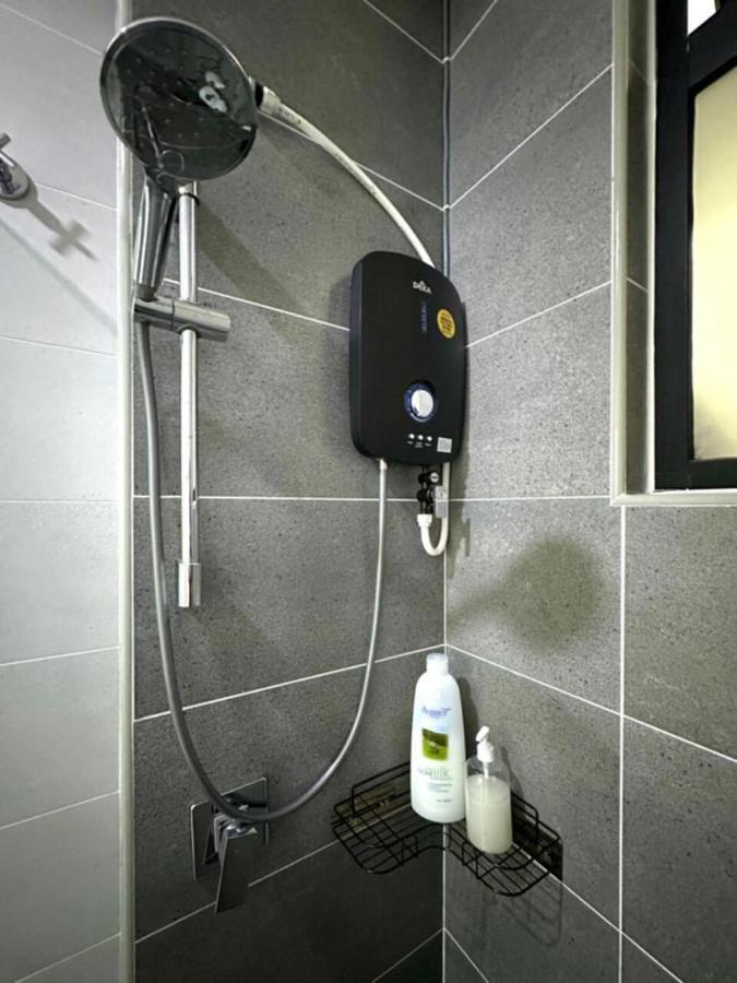 Simple By Comfort Apartment