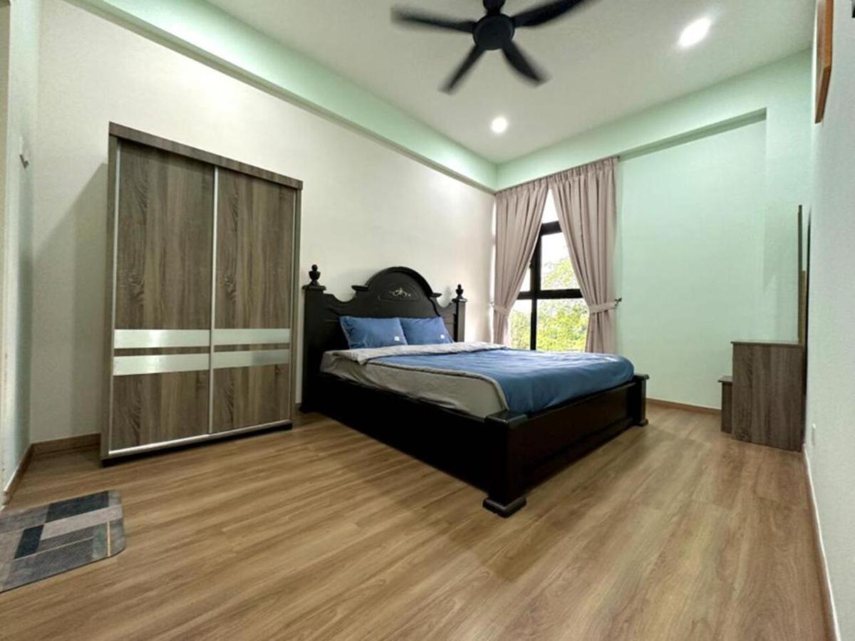 Simple By Comfort Apartment
